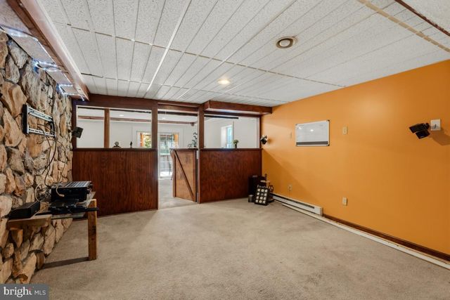 1195 MOUNT AIRY RD, Stevens, PA 17578