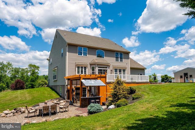 1195 MOUNT AIRY RD, Stevens, PA 17578