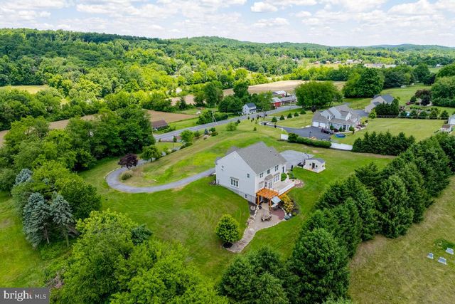 1195 MOUNT AIRY RD, Stevens, PA 17578