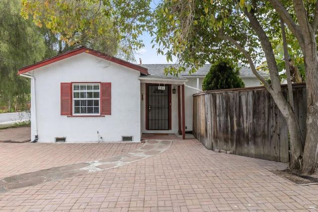 3420 Orinda Street, Palo Alto, CA 94306