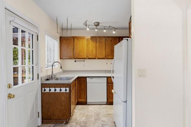 3420 Orinda Street, Palo Alto, CA 94306