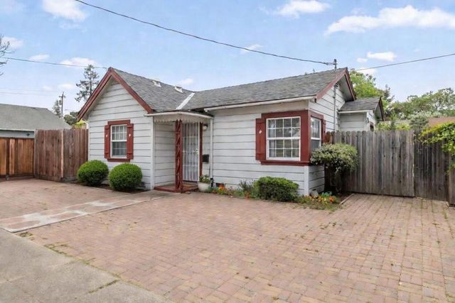 3420 Orinda Street, Palo Alto, CA 94306