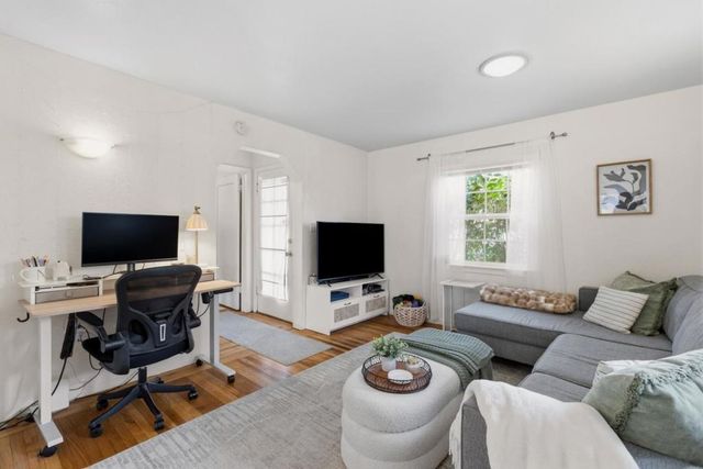 3420 Orinda Street, Palo Alto, CA 94306