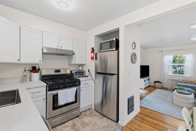 3420 Orinda Street, Palo Alto, CA 94306