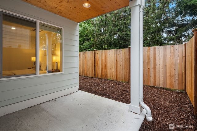 13 160th Place SE, Bothell, WA 98012