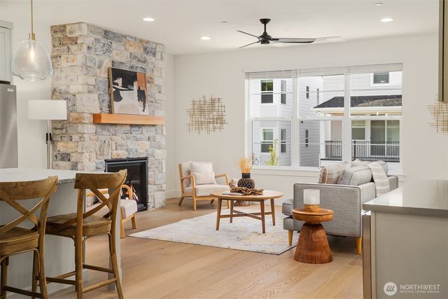 13 160th Place SE, Bothell, WA 98012