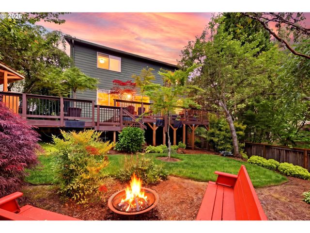 2046 Nw FARGO Ct, Camas, WA 98607