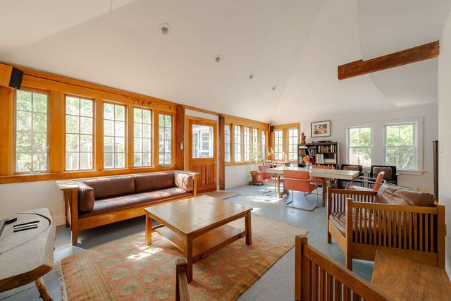 6 Daggett Lane, Provincetown, MA 02657