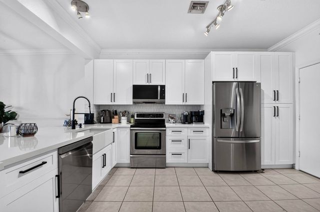 1074 Woodfield Road, Lake Worth, FL 33415