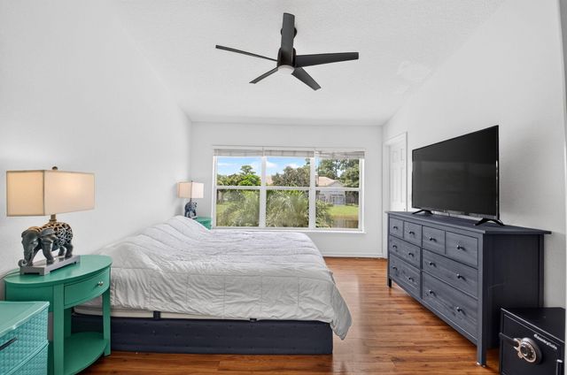 1074 Woodfield Road, Lake Worth, FL 33415