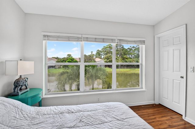 1074 Woodfield Road, Lake Worth, FL 33415