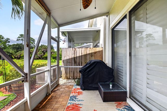 1074 Woodfield Road, Lake Worth, FL 33415