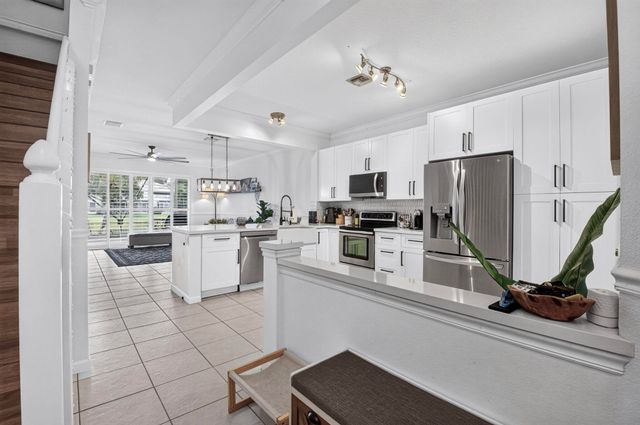 1074 Woodfield Road, Lake Worth, FL 33415