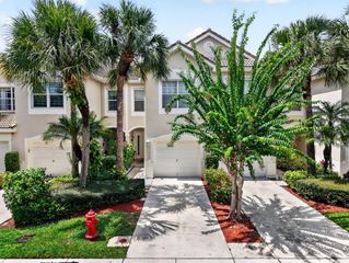 1074 Woodfield Road, Lake Worth, FL 33415