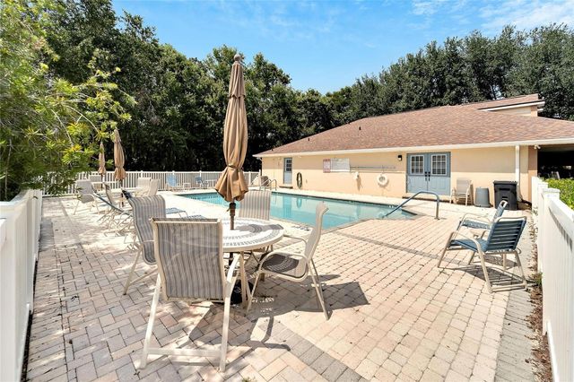 1113 SAVANNAH LANDINGS AVENUE, Valrico, FL 33596