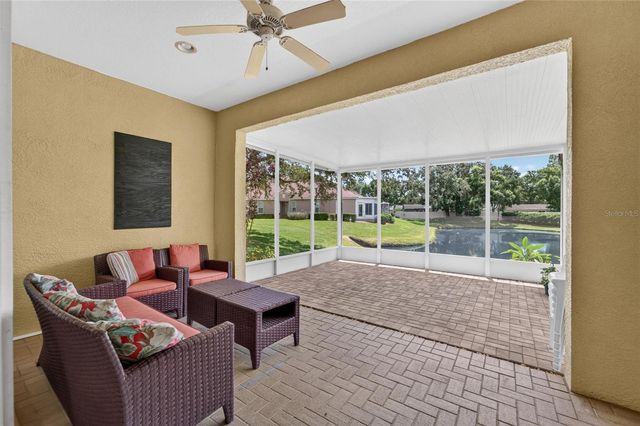 1113 SAVANNAH LANDINGS AVENUE, Valrico, FL 33596