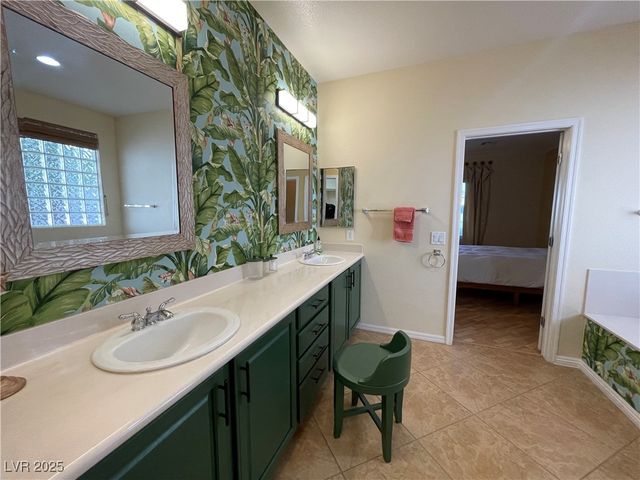 2412 Ozark Plateau Drive 0, Henderson, NV 89044