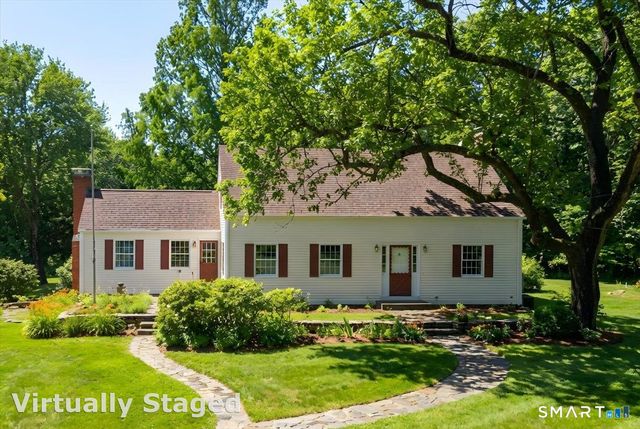 23 Avery Hill Road, Ledyard, CT 06339