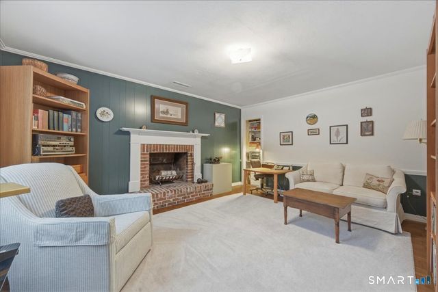 23 Avery Hill Road, Ledyard, CT 06339