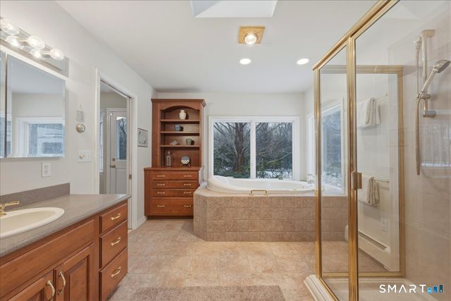 23 Avery Hill Road, Ledyard, CT 06339