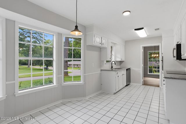 41 Sagewood Drive, Brandon, MS 39042