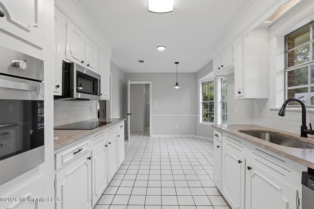 41 Sagewood Drive, Brandon, MS 39042