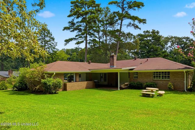 41 Sagewood Drive, Brandon, MS 39042