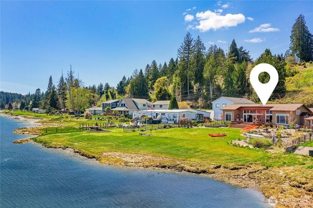 7530 E Grapeview Loop Road, Allyn, WA 98524