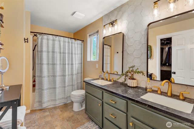 19019 96th Avenue Ct E, Puyallup, WA 98375
