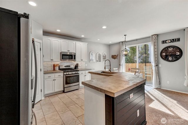 19019 96th Avenue Ct E, Puyallup, WA 98375