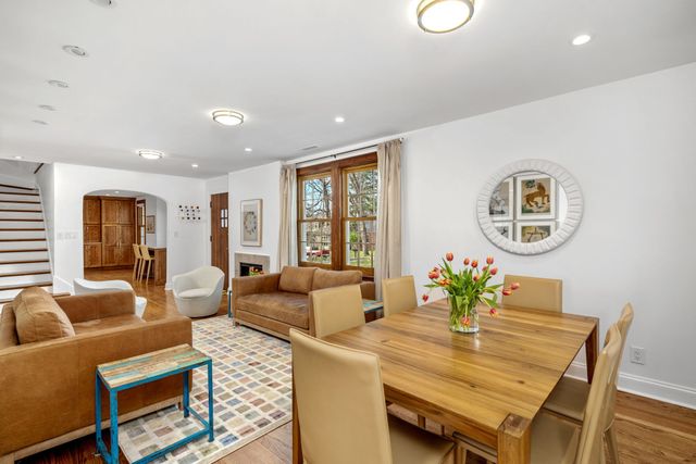 1705 Green Hills Dr, Nashville, TN 37215