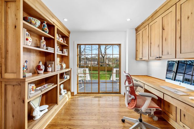 1705 Green Hills Dr, Nashville, TN 37215