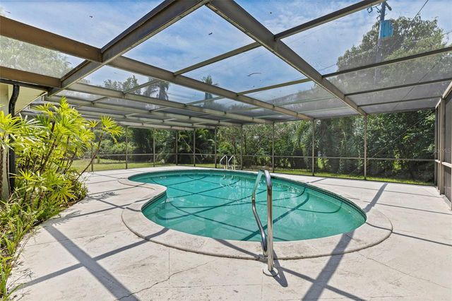 120 59TH AVENUE S, St Petersburg, FL 33705
