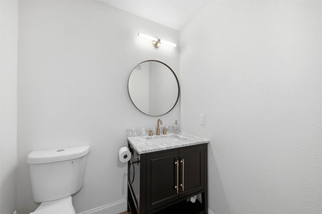 710 Glen Haven Drive, Conroe, TX 77385