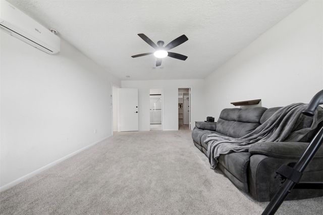 710 Glen Haven Drive, Conroe, TX 77385
