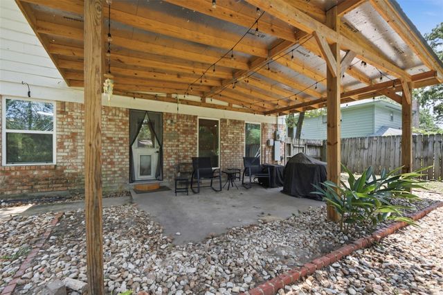 710 Glen Haven Drive, Conroe, TX 77385