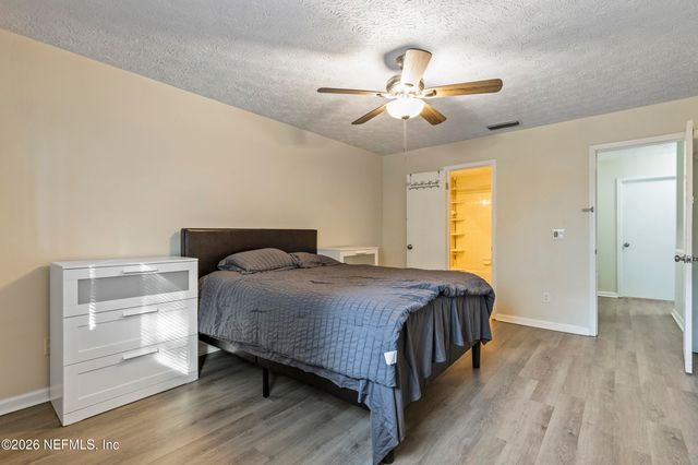 4955 N KNIGHTSBRIDGE Circle N, Jacksonville, FL 32244