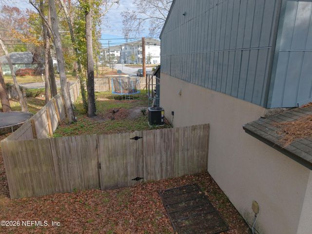 4955 N KNIGHTSBRIDGE Circle N, Jacksonville, FL 32244