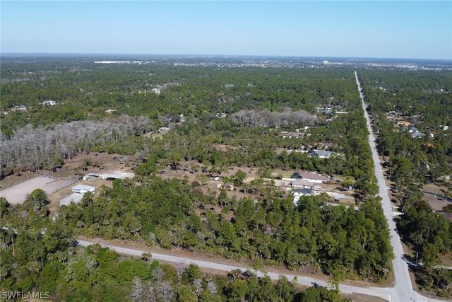 1551 12th AVE NE, Naples, FL 34120