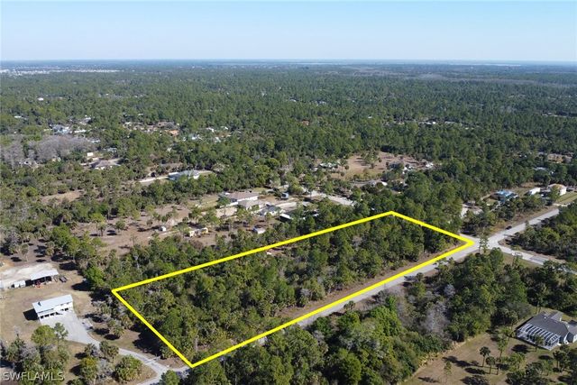 1551 12th AVE NE, Naples, FL 34120