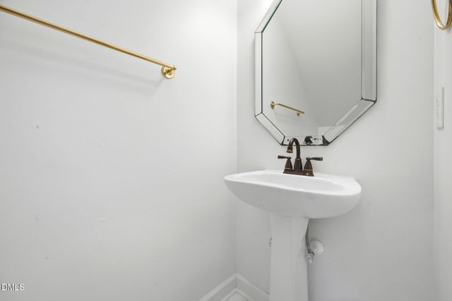 1813 Whittington Drive, Raleigh, NC 27614