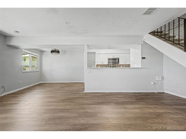 1182 S Eagle Cir B, Aurora, CO 80012