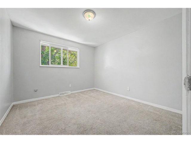 1182 S Eagle Cir B, Aurora, CO 80012