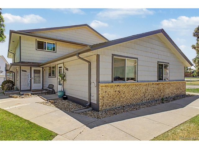 1182 S Eagle Cir B, Aurora, CO 80012