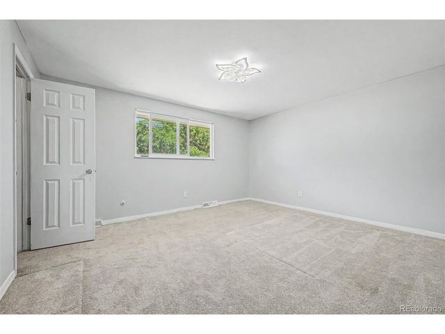 1182 S Eagle Cir B, Aurora, CO 80012