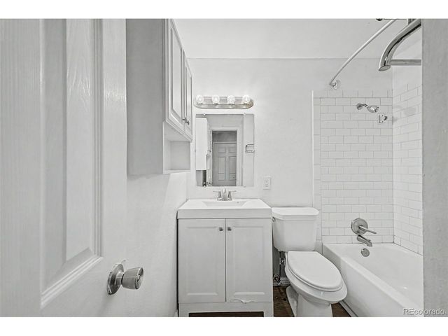 1182 S Eagle Cir B, Aurora, CO 80012