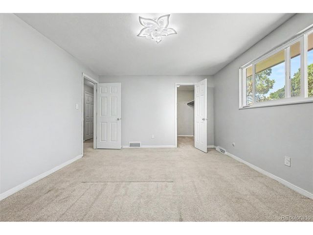 1182 S Eagle Cir B, Aurora, CO 80012