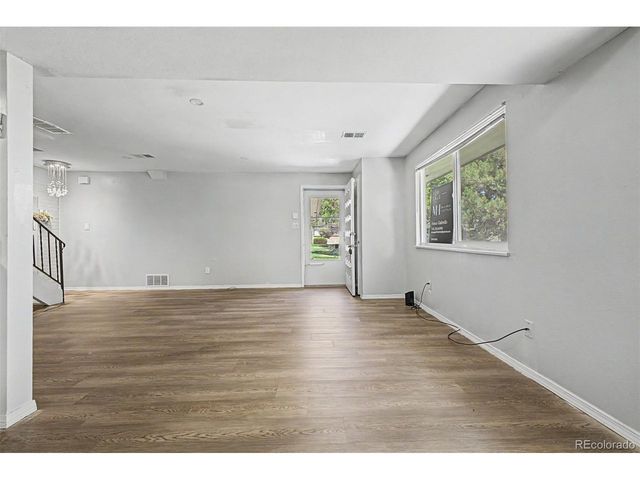 1182 S Eagle Cir B, Aurora, CO 80012
