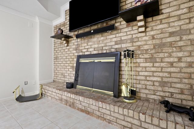 108 Carrie Court, Lexington, KY 40515