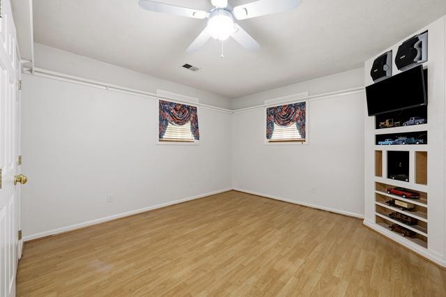 108 Carrie Court, Lexington, KY 40515